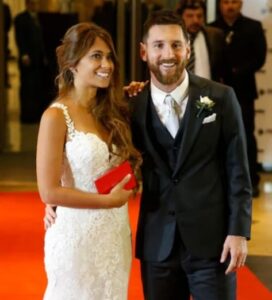 लियोनेल मेसी :  एंटोनेला ओर मेसी 